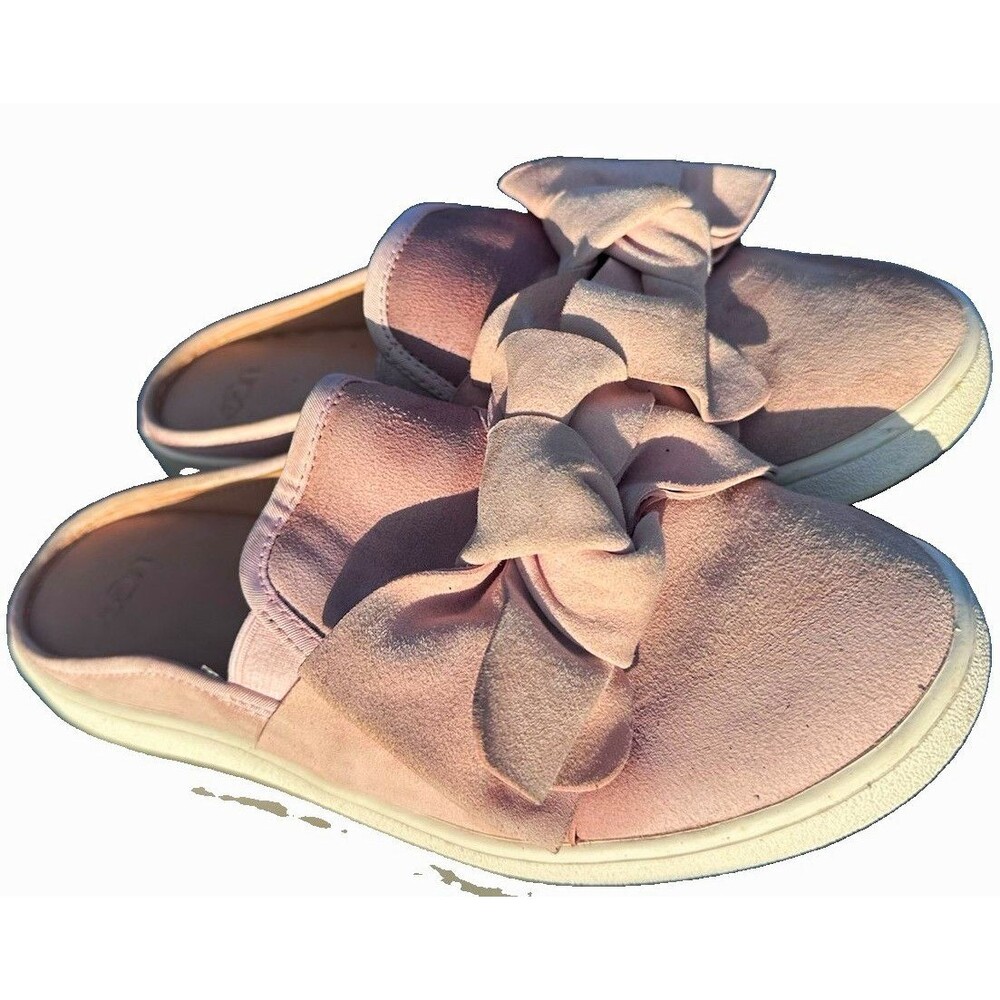 UGG Women’s 9.5 Pink Suede Slip On Sneakers Oversized Bow Casual Shoes 1092515